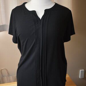 Woman's 1X top Black